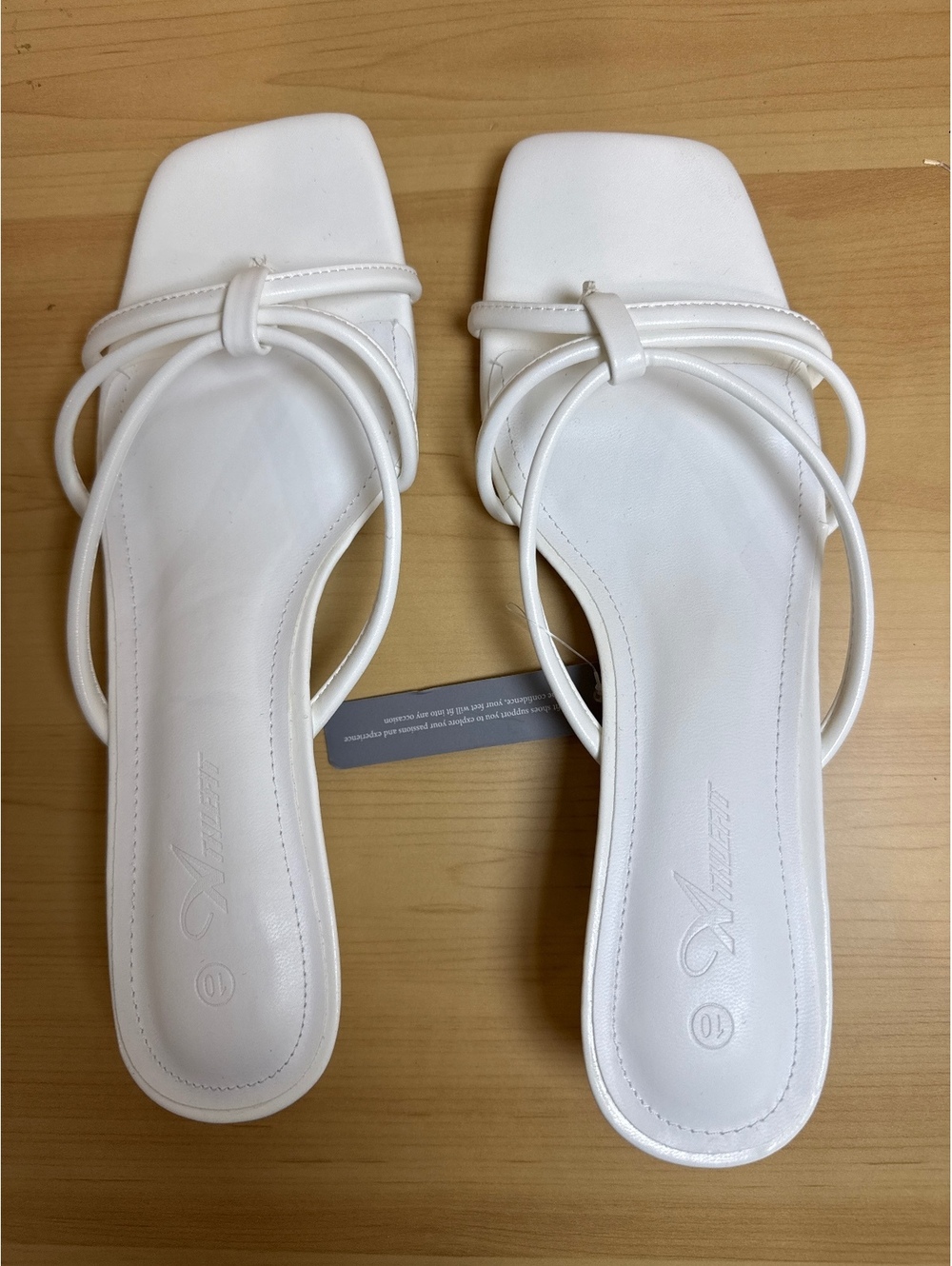 NWT Anthlefit White Strappy Square Toe Kitten Heels Size 10